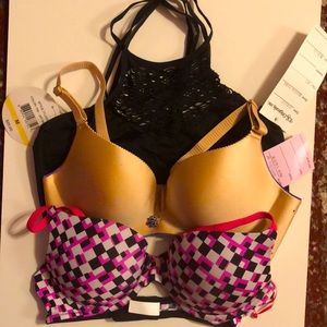 3 NWT 34B/Medium Push-up Sports T-Shirt Bras Lot